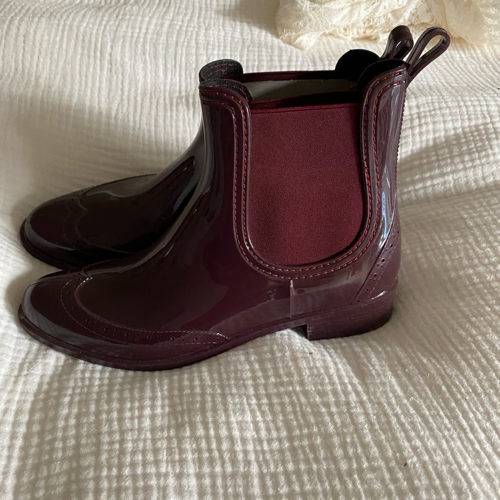 Rain boots